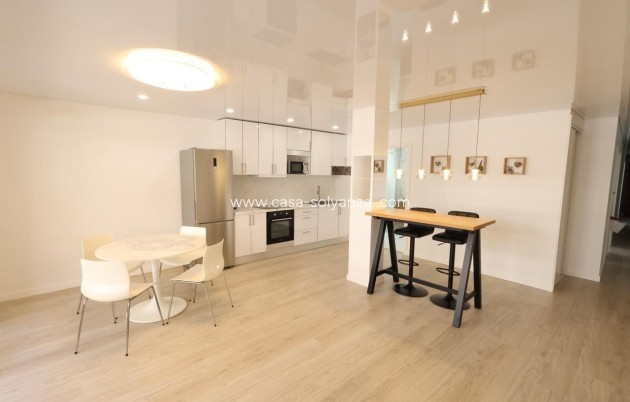Apartment / flat - Resale - Torrevieja - CSRES-57417