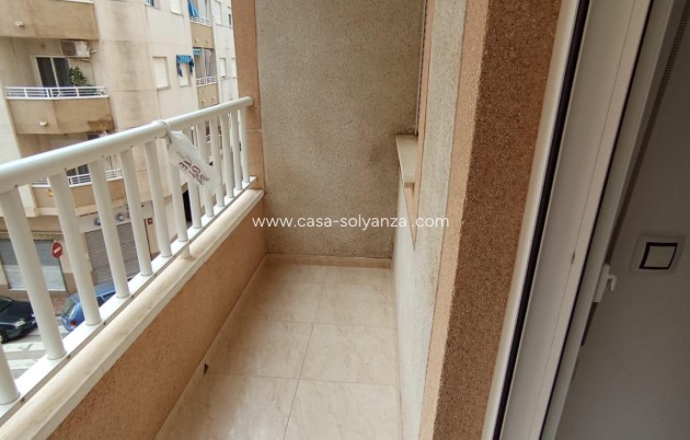 Apartment / flat - Resale - Torrevieja - El Molino