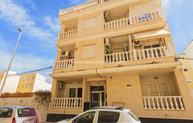 Apartment / flat - Resale - Torrevieja - La Mata