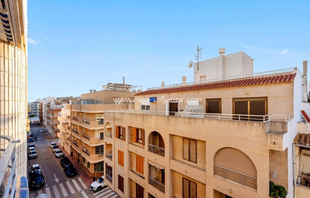 Apartment / flat - Resale - Torrevieja - La Mata