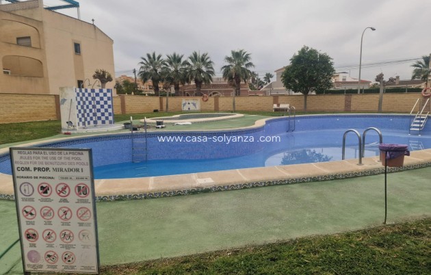 Apartment / flat - Resale - Torrevieja - La Siesta