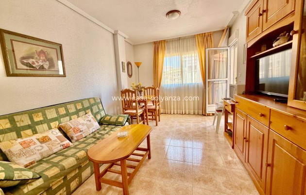 Apartment / flat - Resale - Torrevieja - PARQUE DE LAS NACIONES