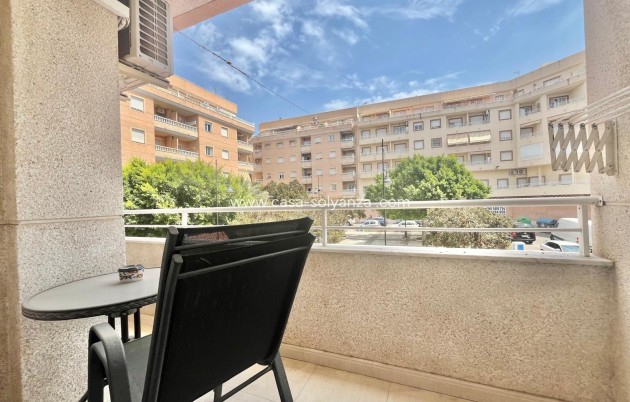 Apartment / flat - Resale - Torrevieja - PARQUE DE LAS NACIONES