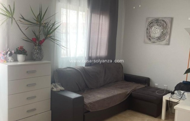 Apartment / flat - Resale - Torrevieja - Playa de los Locos
