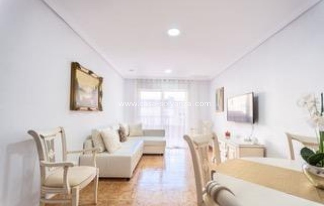 Apartment / flat - Resale - Torrevieja - Playa del Cura