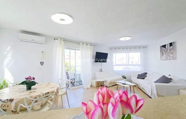 Apartment / flat - Resale - Torrevieja - Puerto Deportivo