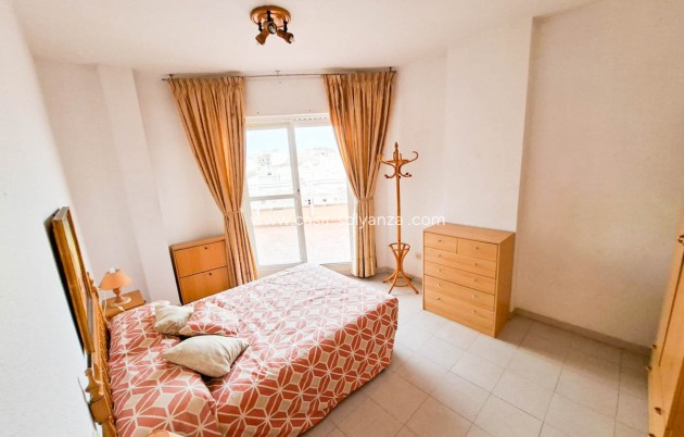 Apartment / flat - Resale - Torrevieja - Torrevieja Centro