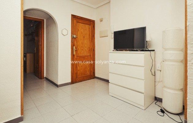 Apartment / flat - Resale - Torrevieja - Torrevieja Centro