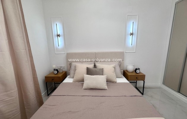 Apartment / flat - Resale - Torrevieja - Torrevieja Centro