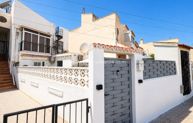 Apartment / flat - Resale - Torrevieja - Torrevieja Centro