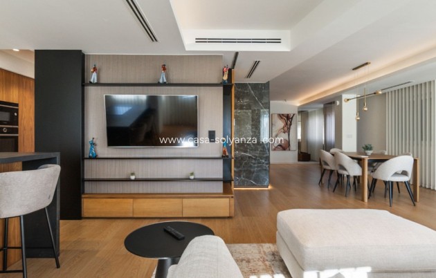 Apartment / flat - Resale - Torrevieja - Torrevieja Centro