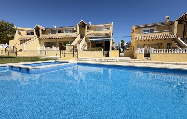Apartment / flat - Resale - Villamartin - Villamartín
