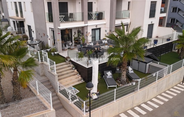 Apartment - Ground Floor - Revente - Orihuela Costa - Villamartín
