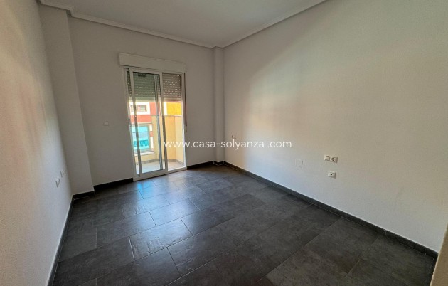 Appartement / flat - Herverkoop - Almoradí - almoradi