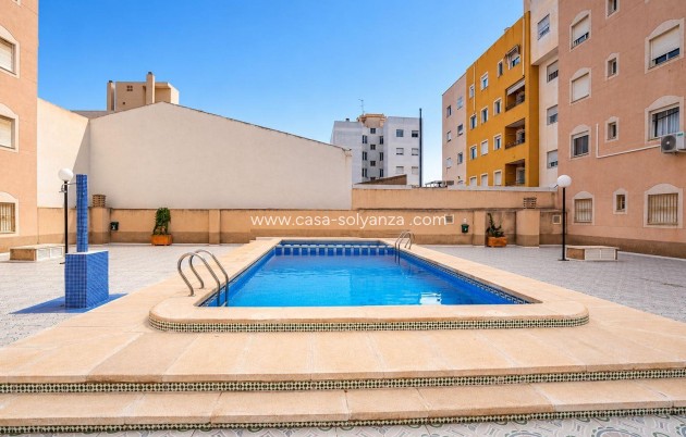 Appartement / flat - Herverkoop - Torrevieja - Center