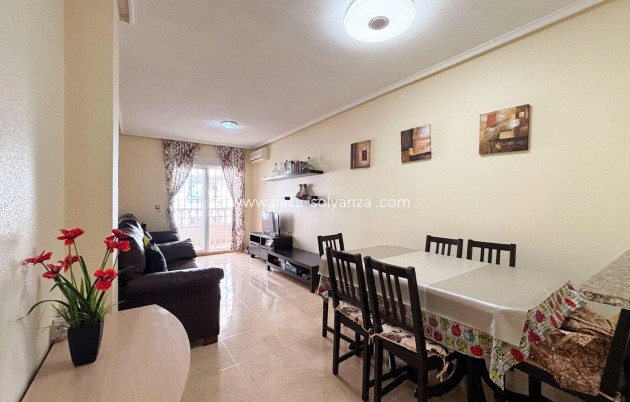 Appartement / flat - Herverkoop - Torrevieja - Center
