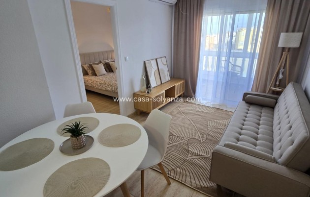 Appartement / flat - Herverkoop - Torrevieja - CSRES-25378