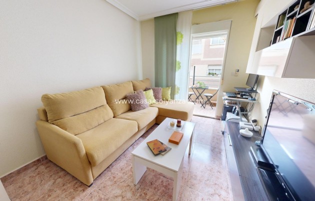 Appartement / flat - Herverkoop - Torrevieja - Estacion Autobuses
