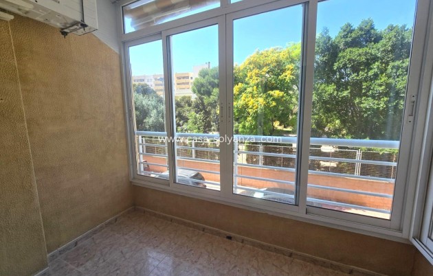 Appartement / flat - Herverkoop - Torrevieja - Habaneras