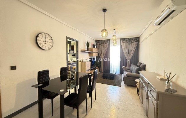 Appartement / flat - Herverkoop - Torrevieja - PARQUE DE LAS NACIONES