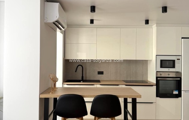 Appartement / flat - Herverkoop - Torrevieja - Paseo Maritimo