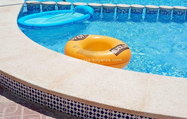 Bungalow - Herverkoop - Torrevieja - La Siesta