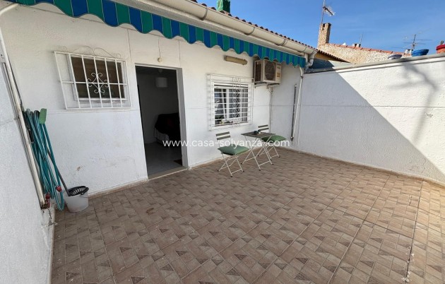Bungalow - Herverkoop - Torrevieja - La Siesta