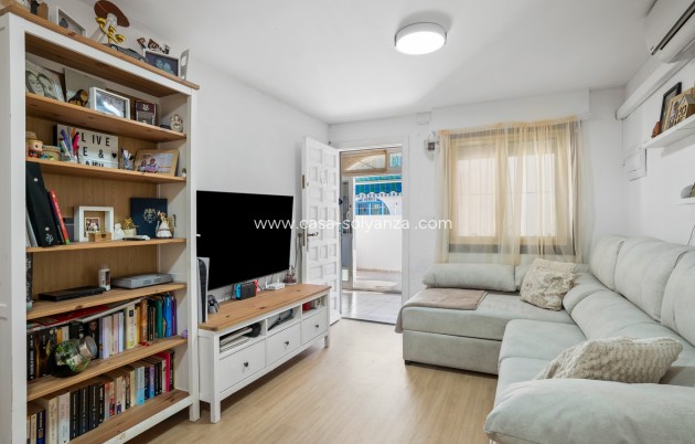 Bungalow - Herverkoop - Torrevieja - La Siesta