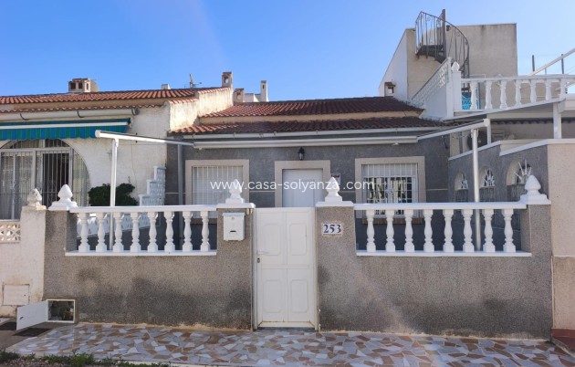 Bungalow - Herverkoop - Torrevieja - La Siesta