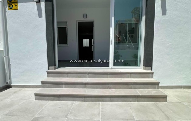 Bungalow - Herverkoop - Torrevieja - La Siesta