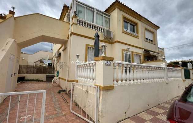 Bungalow - Reventa - Orihuela Costa - CSRES-51866