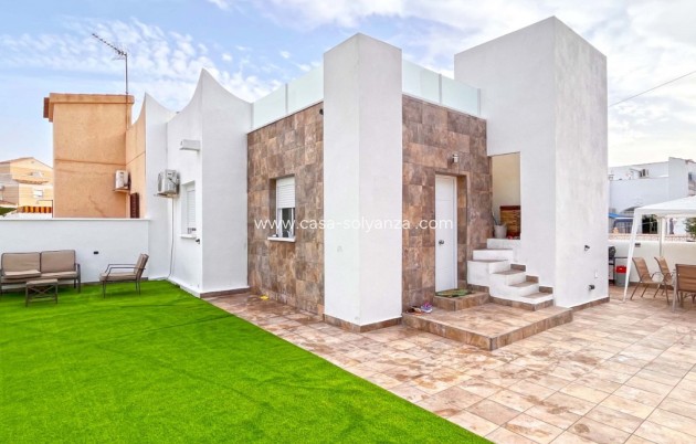 Bungalow - Wiederverkauf - Orihuela Costa - Costa Blanca