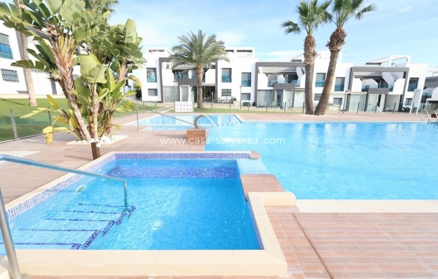 Bungalow - Wiederverkauf - Orihuela Costa - Costa Blanca