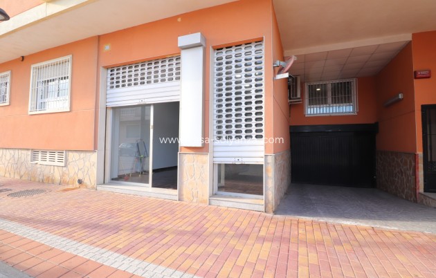 Comercial - Reventa - Formentera del Segura - Formentera - Village