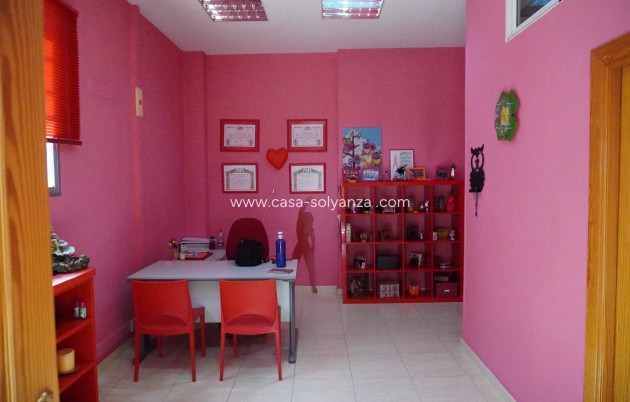 Commercial - Resale - Murcia - Barrio Del Carmen