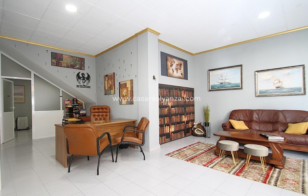 Commercial - Resale - Torrevieja - Las Piscinas Naturales