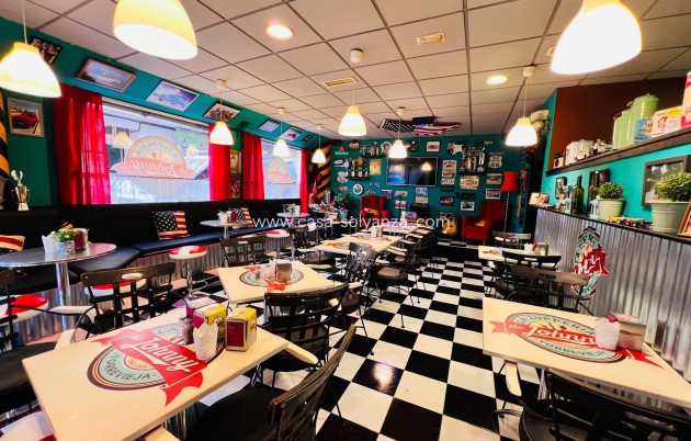 Commercial - Resale - Torrevieja - Torrevieja