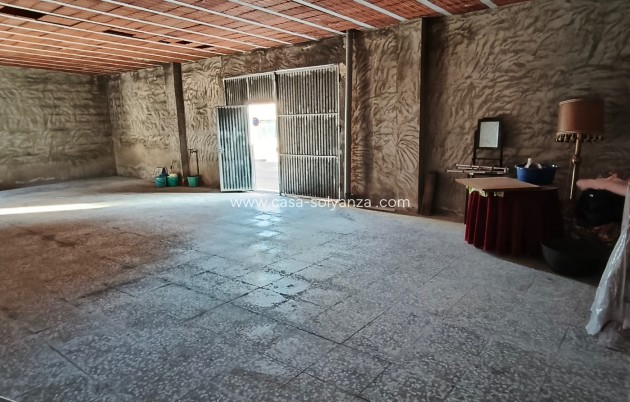 Commercial - Revente - La Romana - Inland