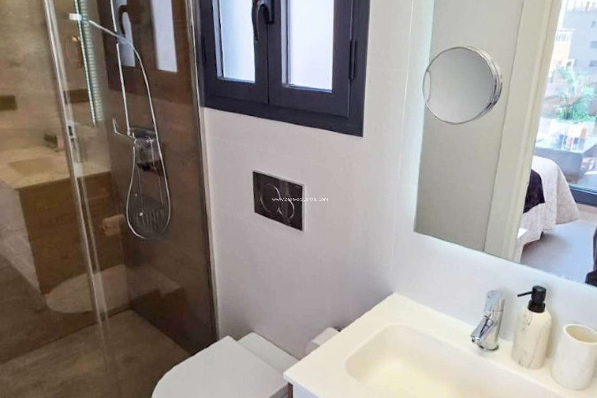 Herverkoop - Adosado - Guardamar del Segura - Guardamar