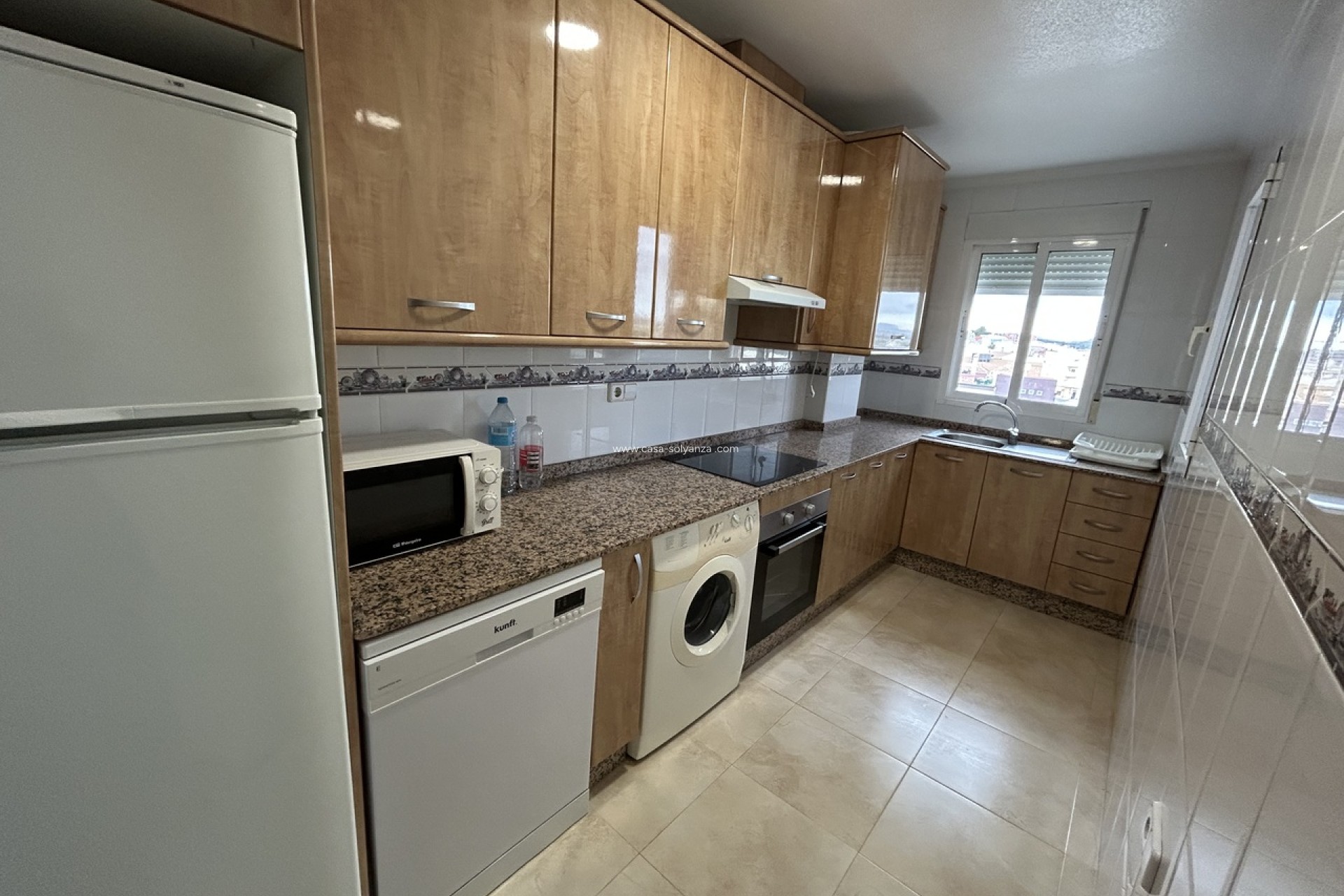 Herverkoop - Appartement / flat - 2778 - Inland