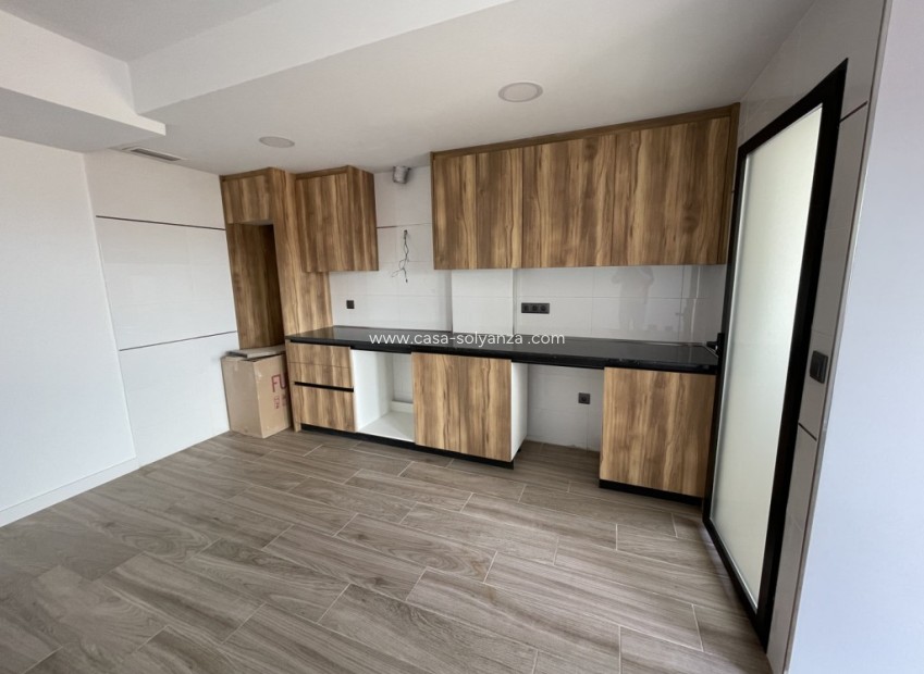 Herverkoop - Appartement / flat - Algorfa - Inland