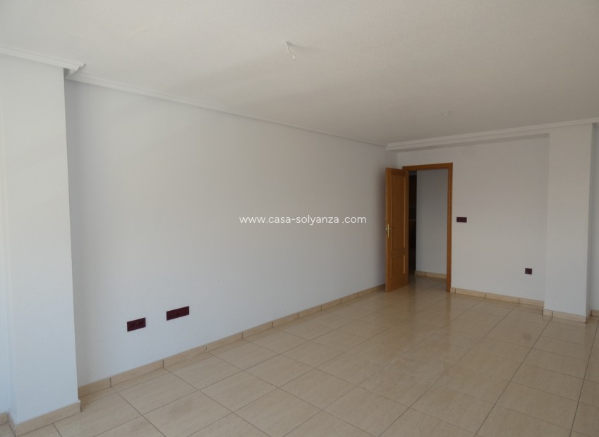 Herverkoop - Appartement / flat - Algorfa