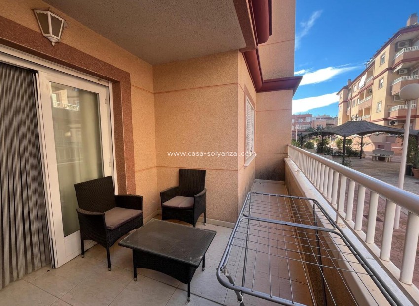 Herverkoop - Appartement / flat - Algorfa