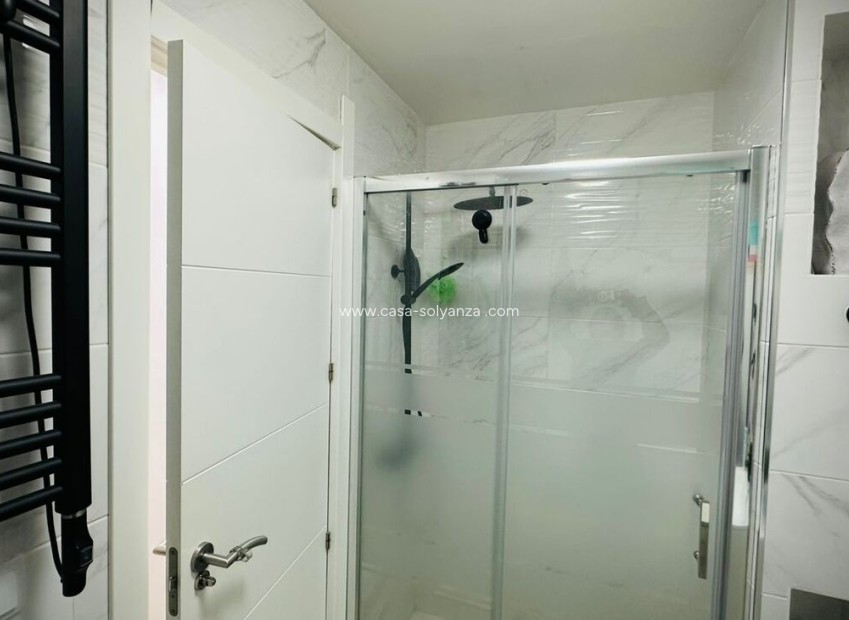 Herverkoop - Appartement / flat - Alicante - Las Viñas