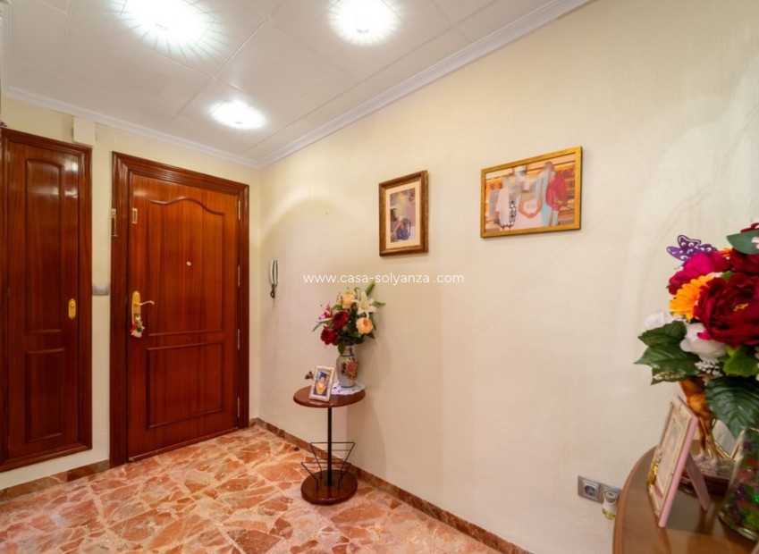 Herverkoop - Appartement / flat - Alicante