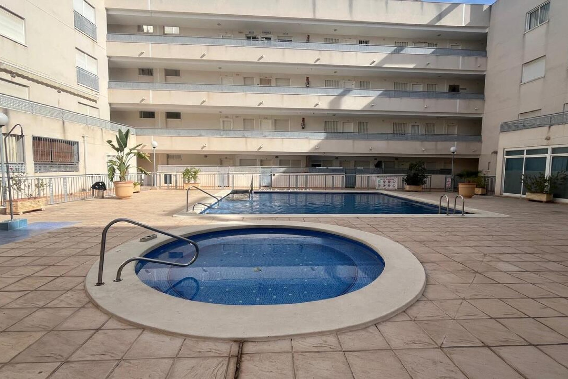 Herverkoop - Appartement / flat - Almoradí - almoradi