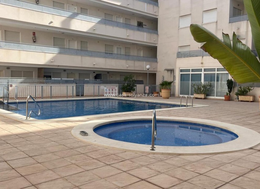 Herverkoop - Appartement / flat - Almoradí - almoradi
