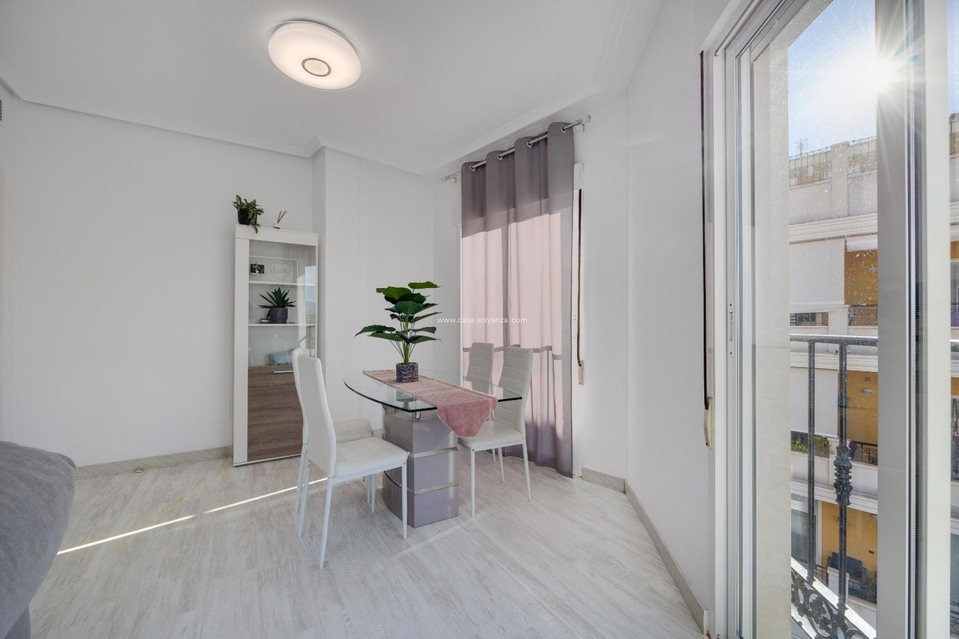 Herverkoop - Appartement / flat - Almoradí - Parque De La U