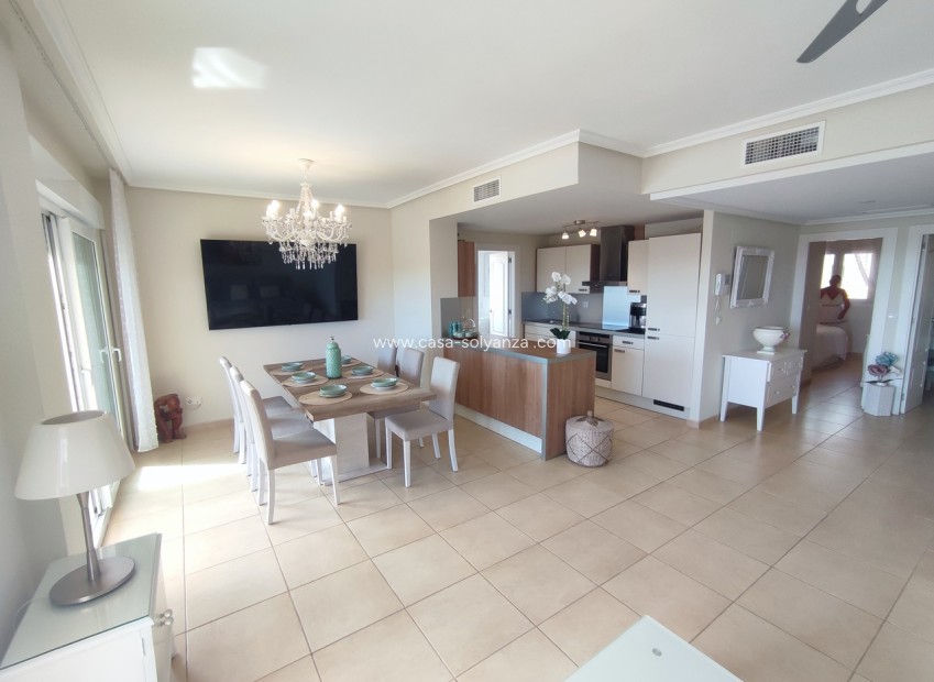 Herverkoop - Appartement / flat - Altaona Golf - Inland