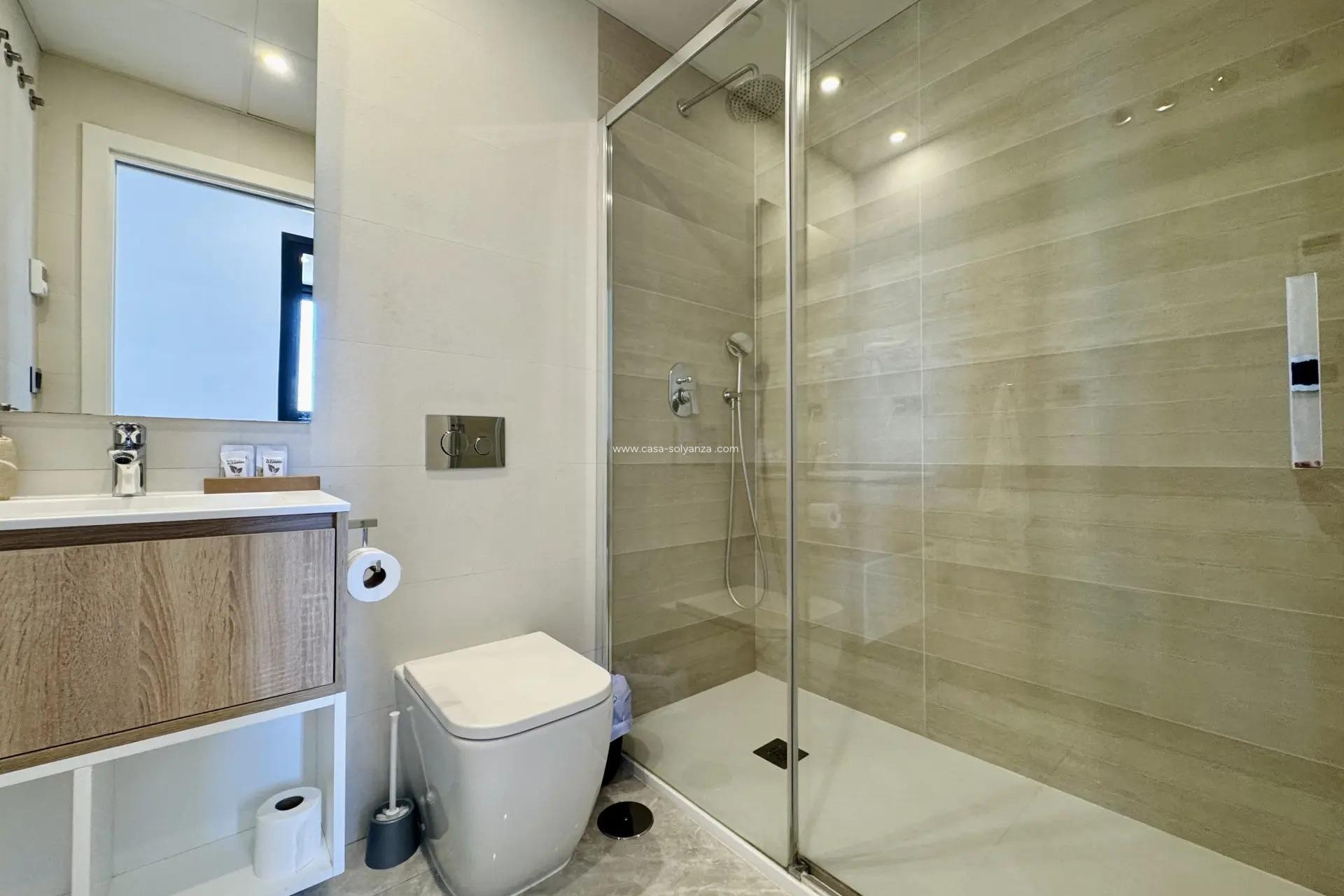 Herverkoop - Appartement / flat - Benidorm - Playa de Poniente